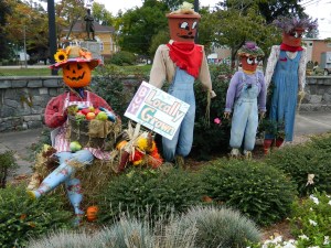 Welcome to the 5th Annual Scarecrow Festival in downtown Manchester, CT.