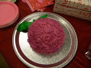 Pink rose blossom cake made by Moneta Moments of Windsor.