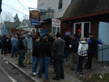 The Hungry tiger always draws a crowd on Manchester Road Race day.