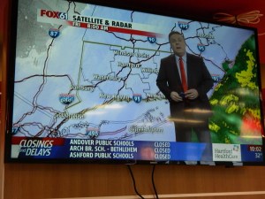 Delay and closing alerts announced on Fox 61.