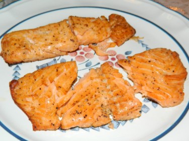Baked Lemon Pepper Salmon has been added to Mom's Recipe Box. 